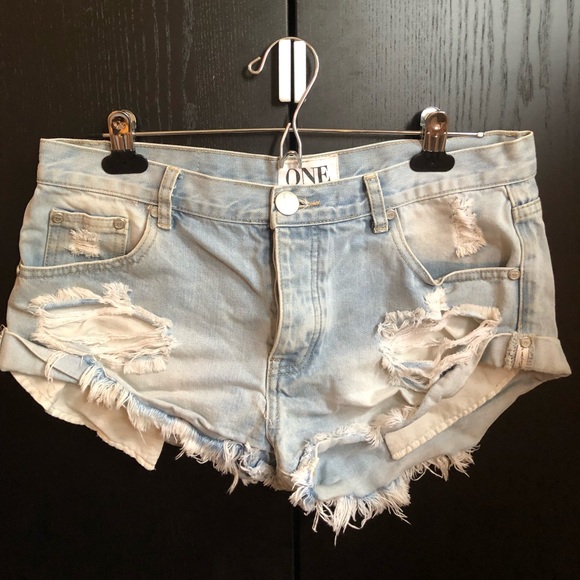 One Teaspoon Bandit Shorts - Picture 1 of 2